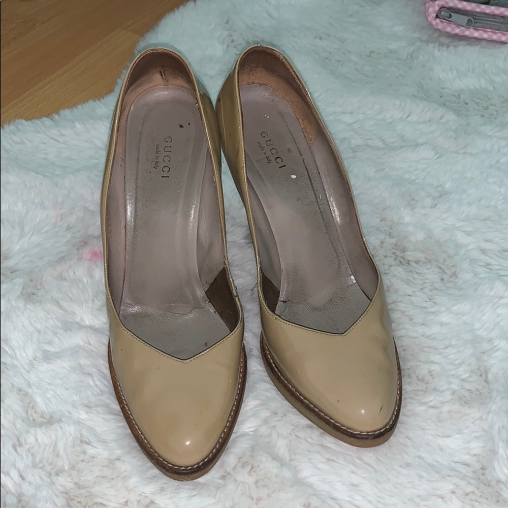 Gucci patten leather heels
